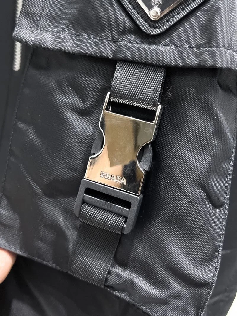 Prada Outwear GoAnywhere 168076