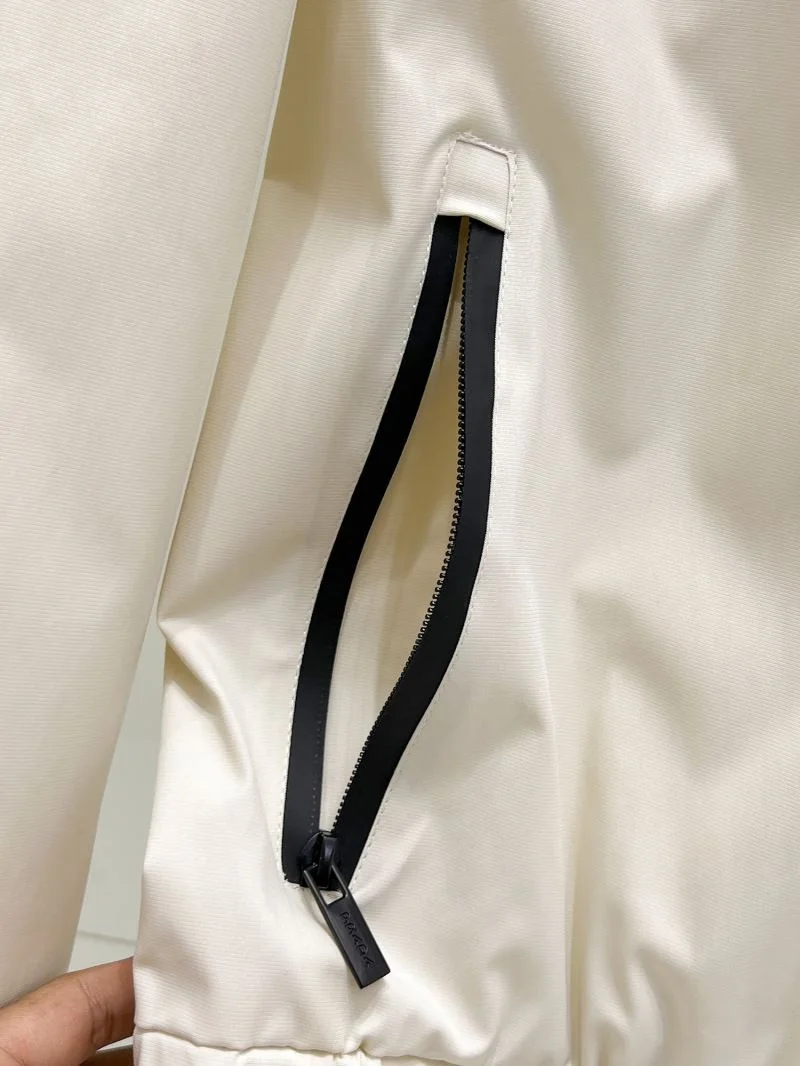 Prada Outwear Attractive 168073