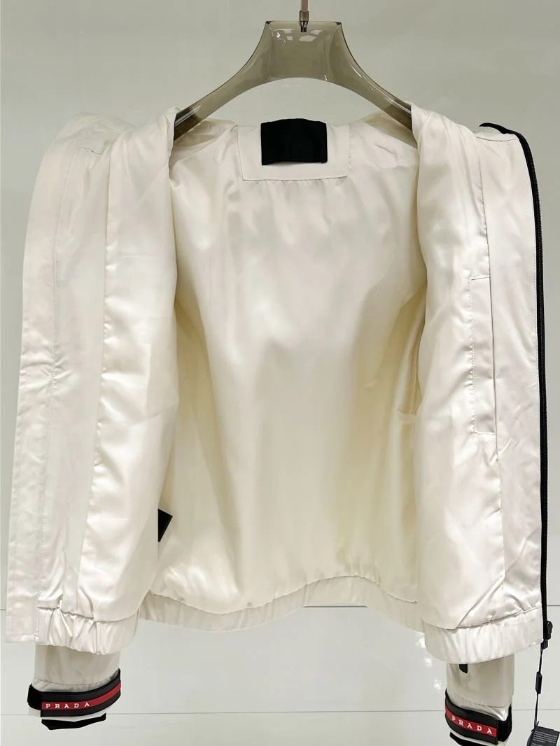Prada Outwear Attractive 168073