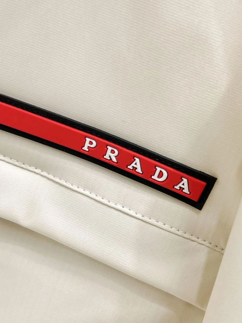 Prada Outwear Attractive 168073