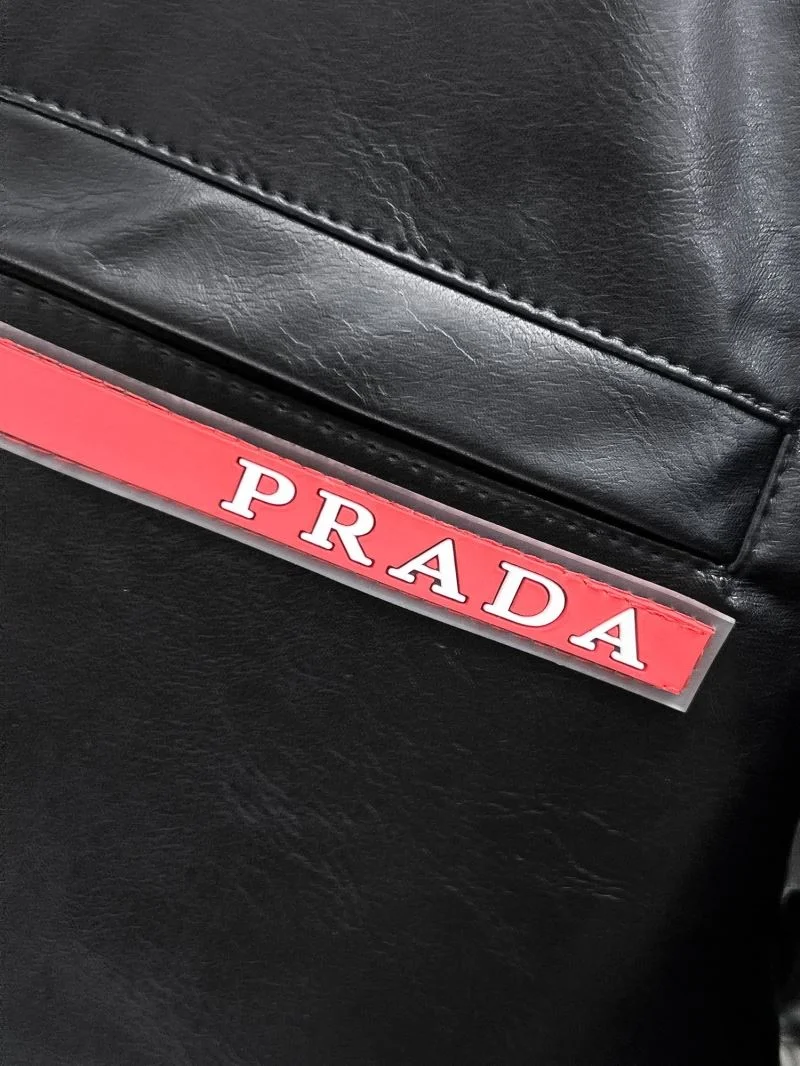 Resilient Prada Outwear 168074
