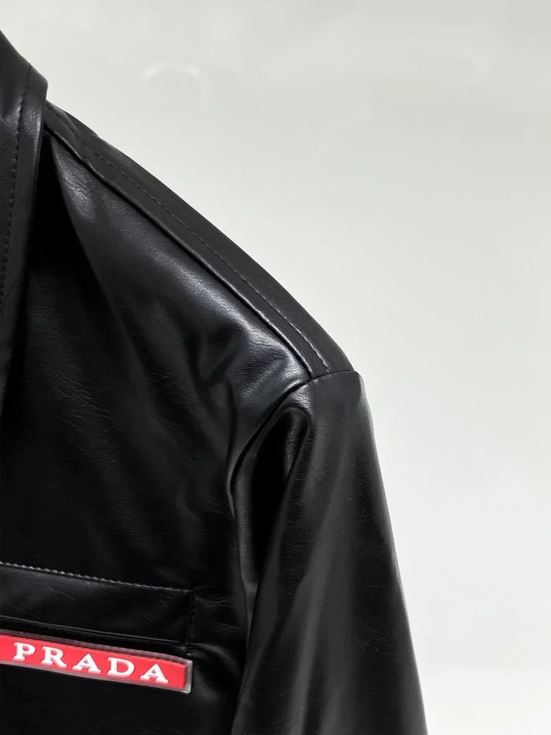Resilient Prada Outwear 168074