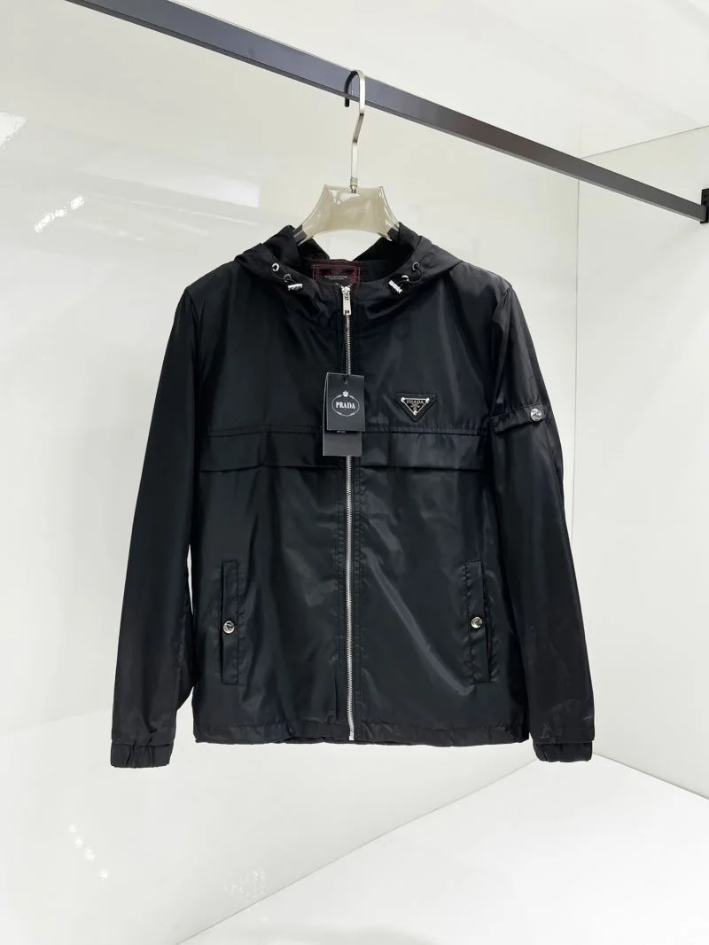 Prada Outwear TimelessDesign 168065