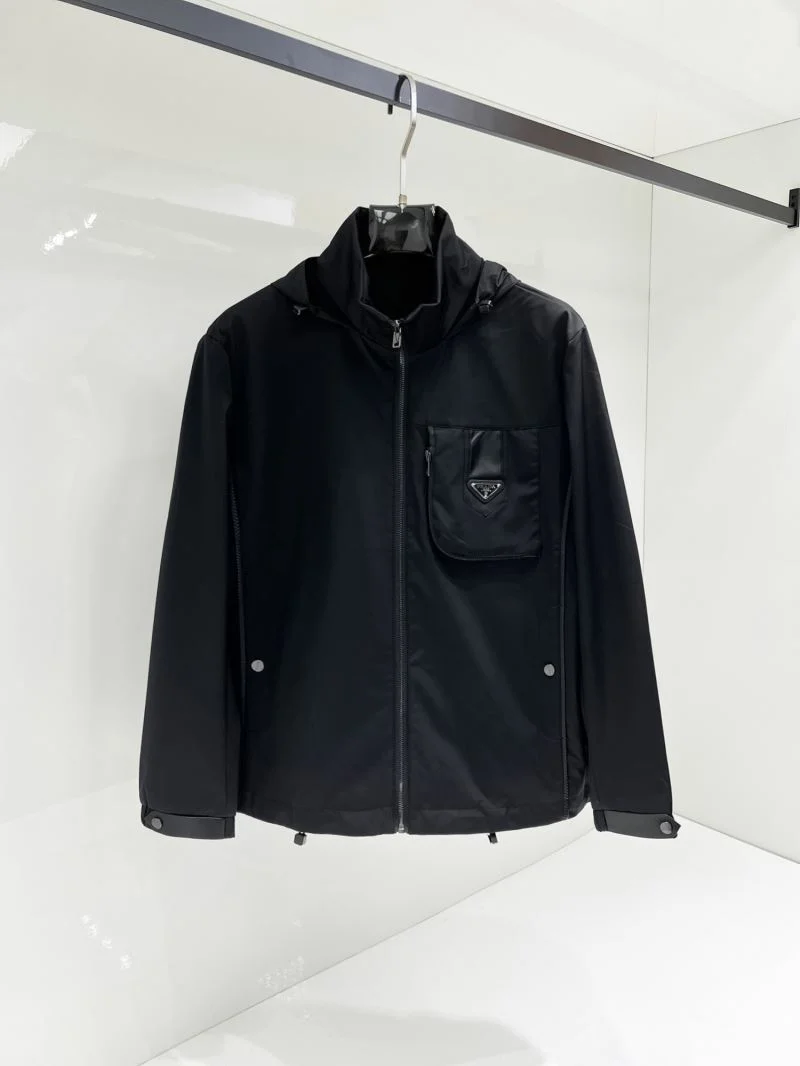 Supportive Prada Outwear 168097