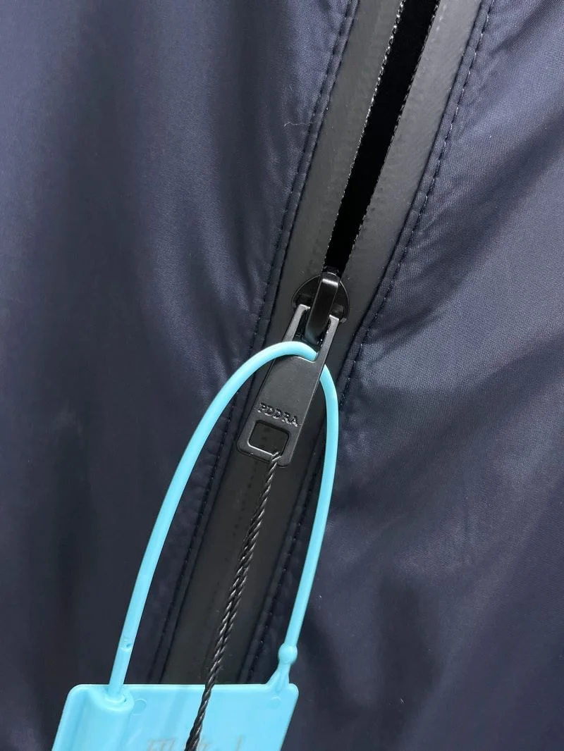 StreetReady Prada Outwear 168072