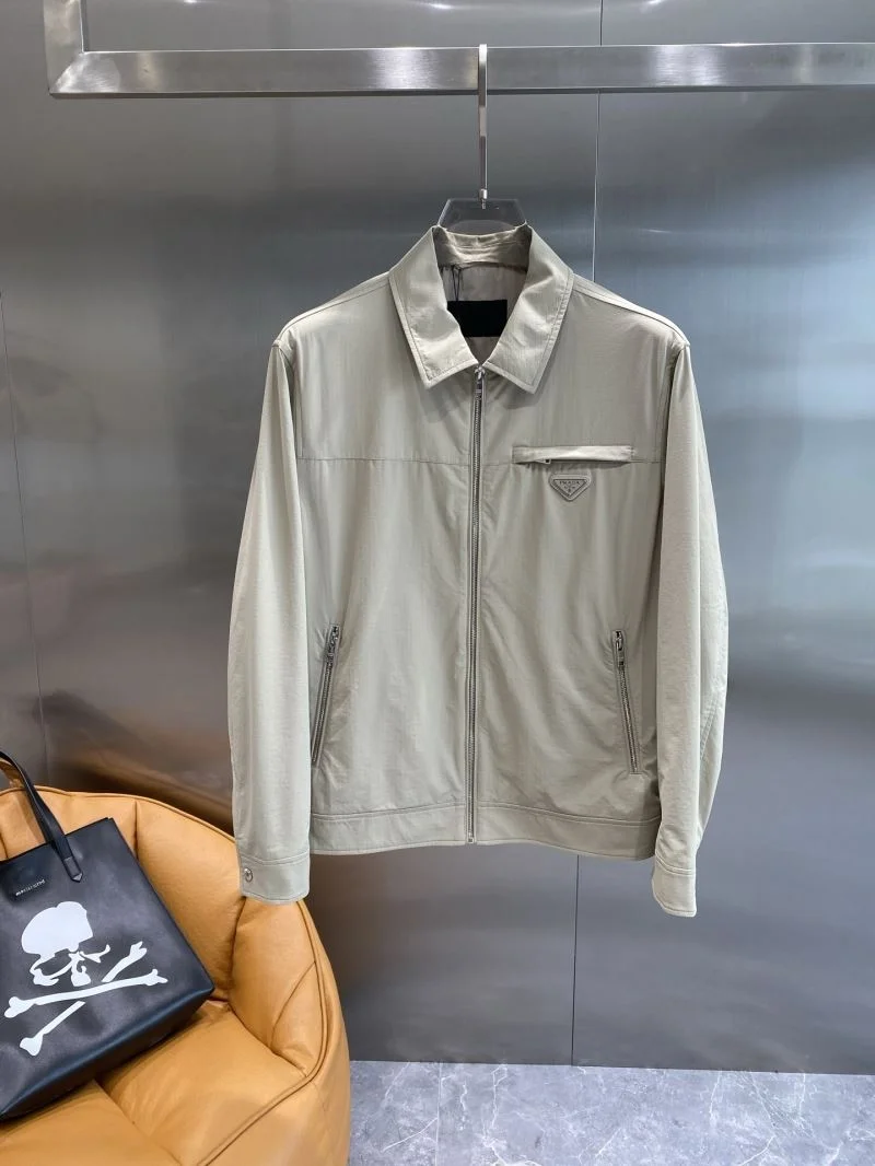 Elegant Prada Outwear 168058