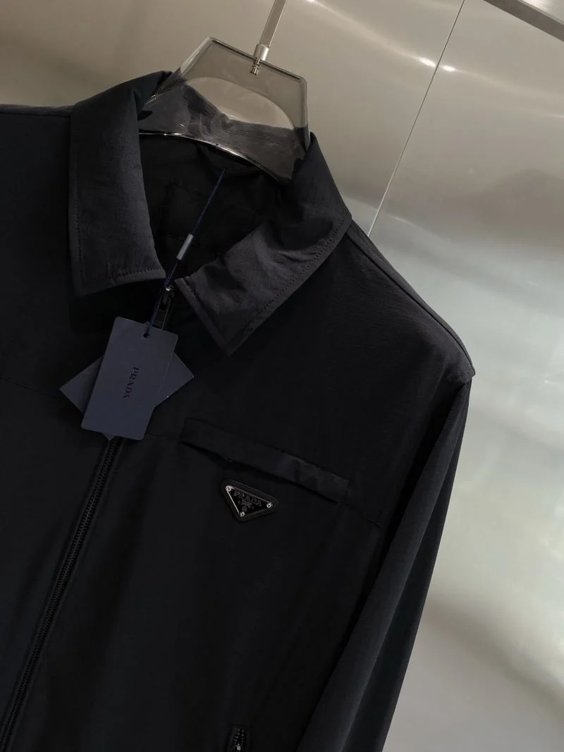 Prada Outwear Unique 168057