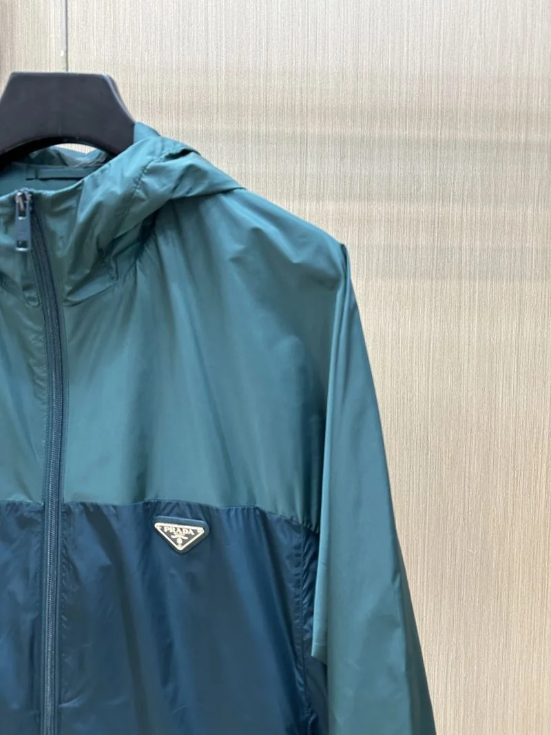 Prada Outwear Unisex 168088