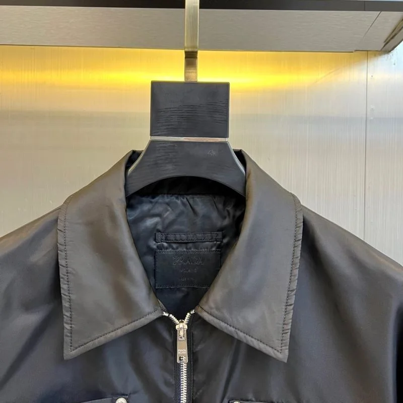 ModernLook Prada Outwear 168081
