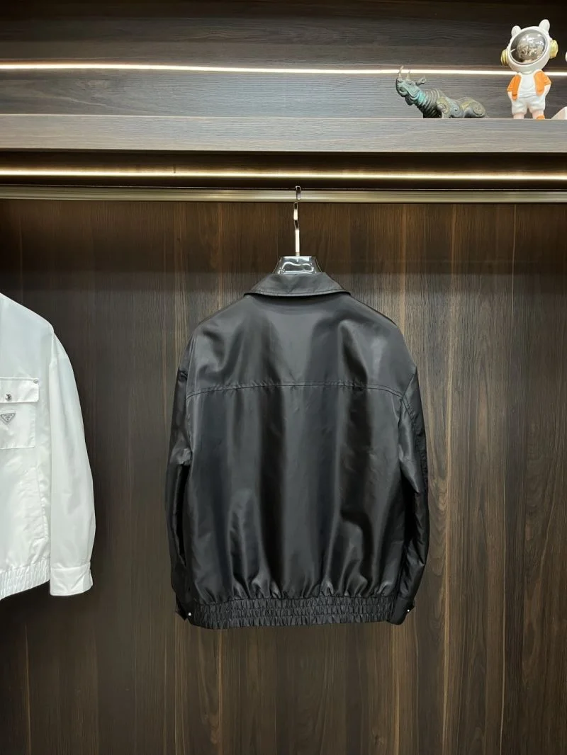 Cozy Prada Outwear 168047