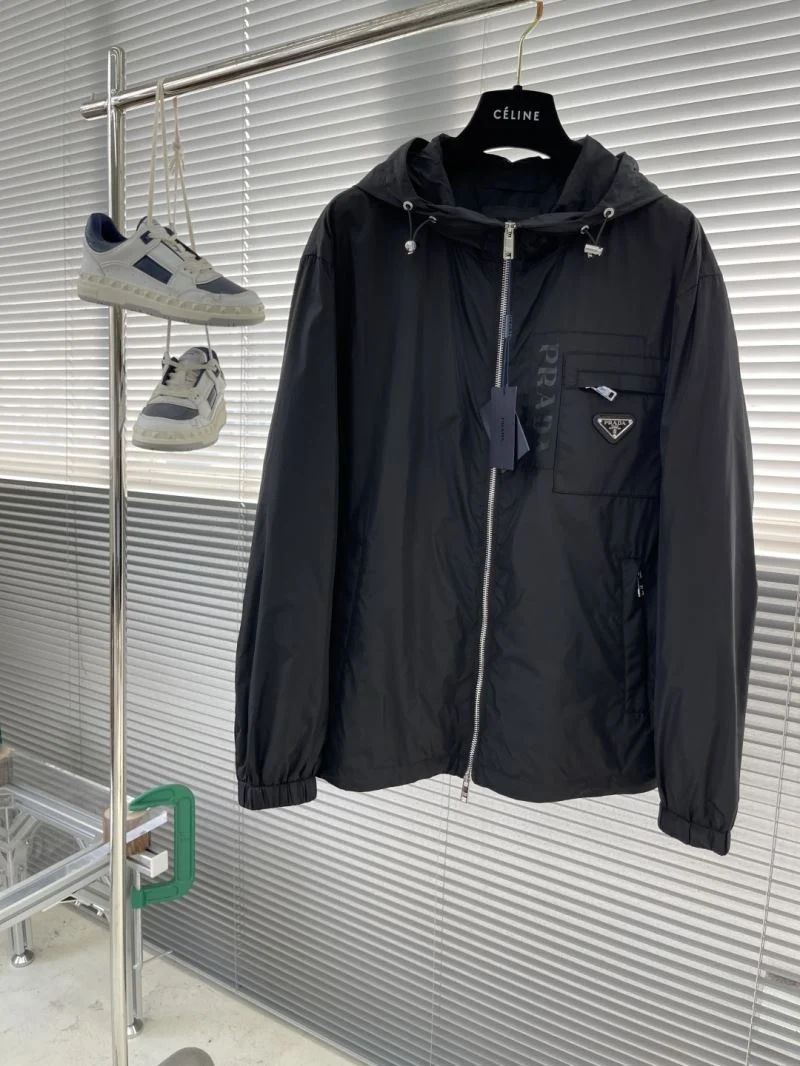 WeatherProof Prada Outwear 168045