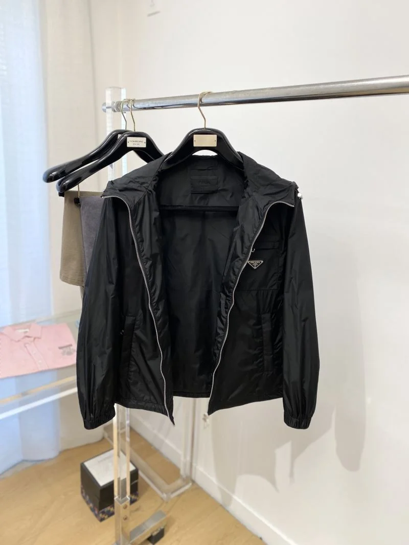 Soft Prada Outwear 168032
