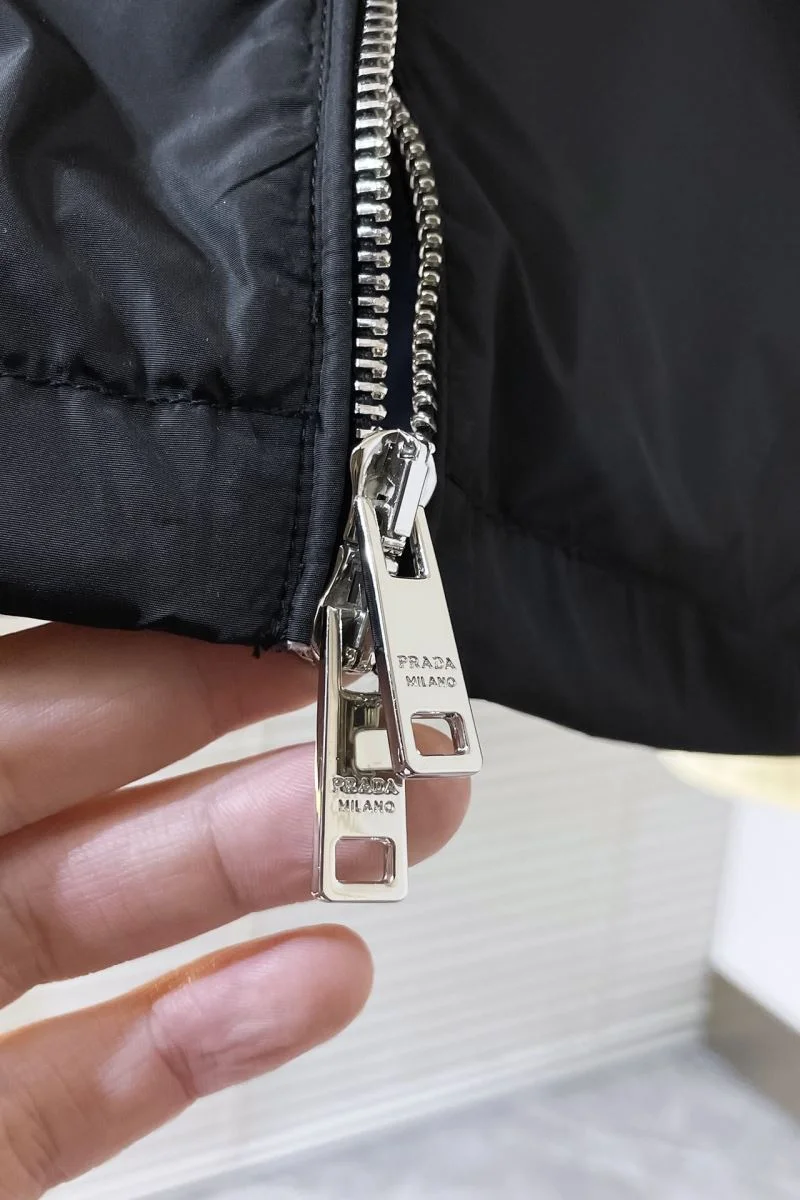 Prada Outwear Reliable 168031