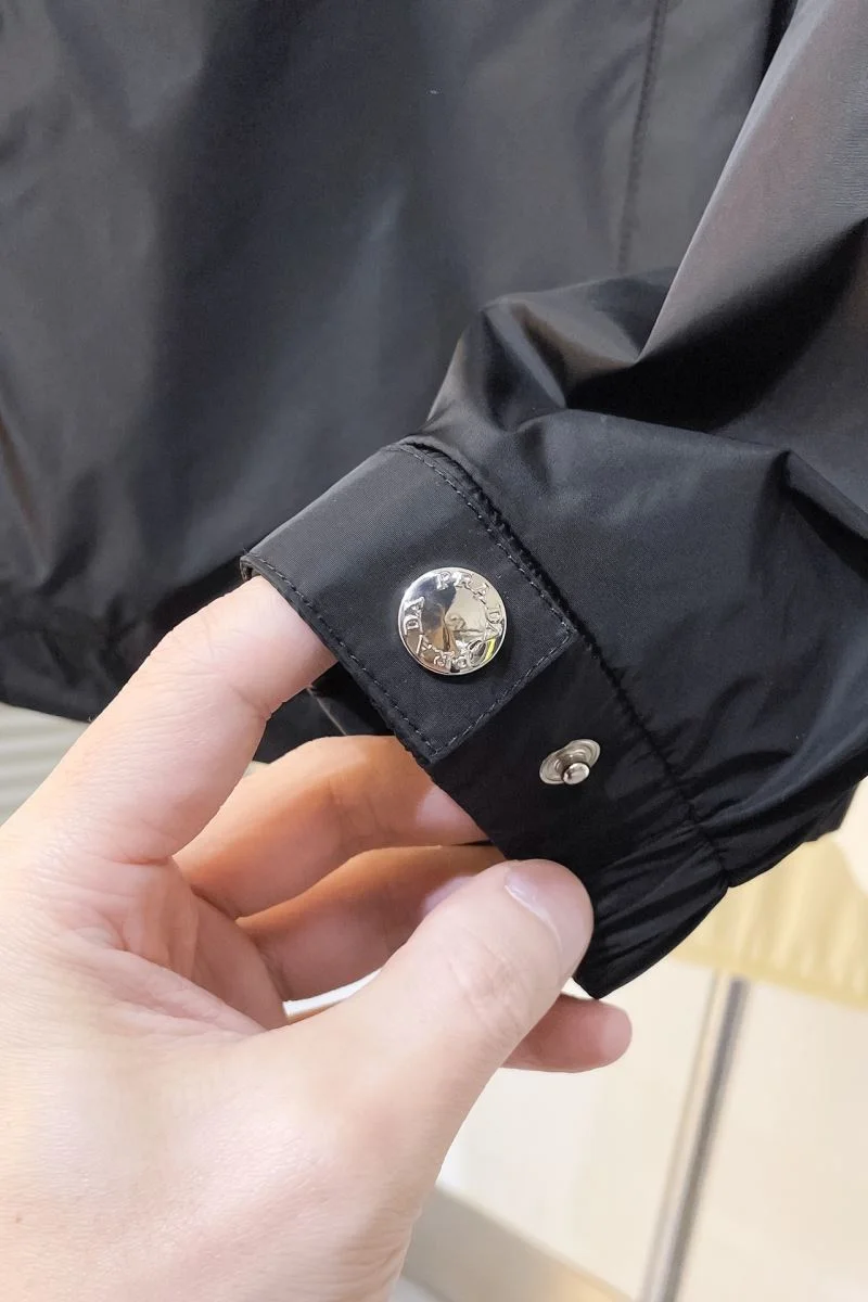 Prada Outwear Reliable 168031