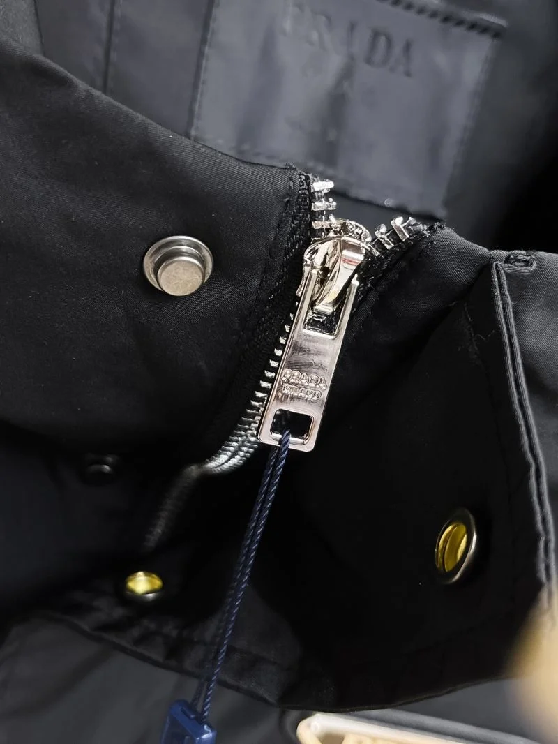 Prada Outwear Comfortable 168038