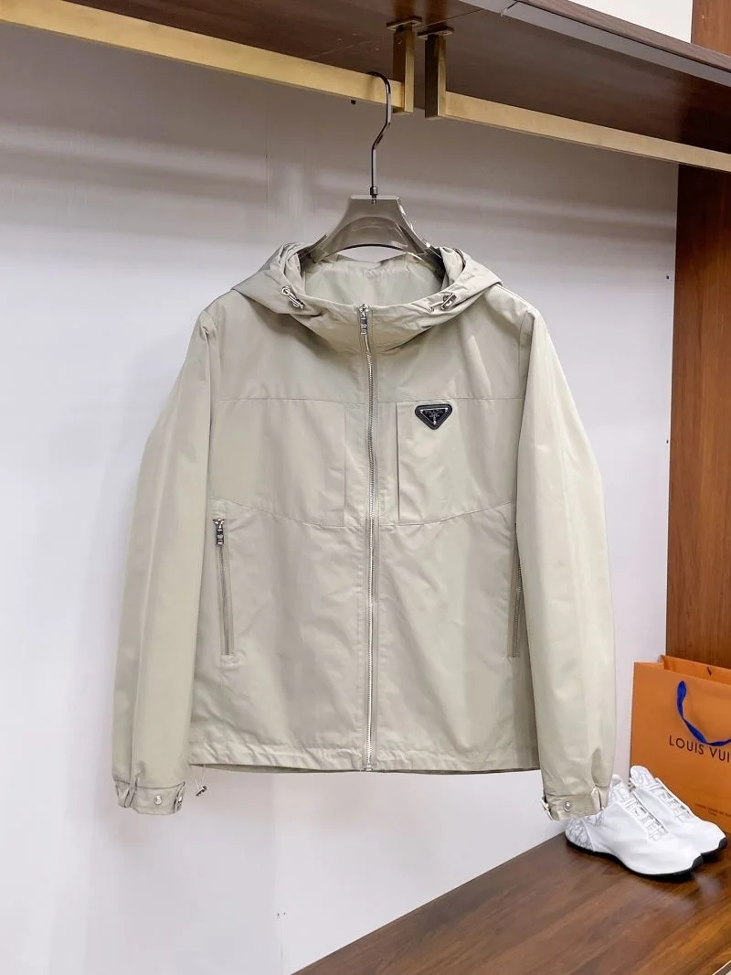 MultiPurpose Prada Outwear 168027