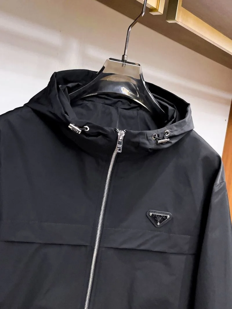 OnTrend Prada Outwear 168023
