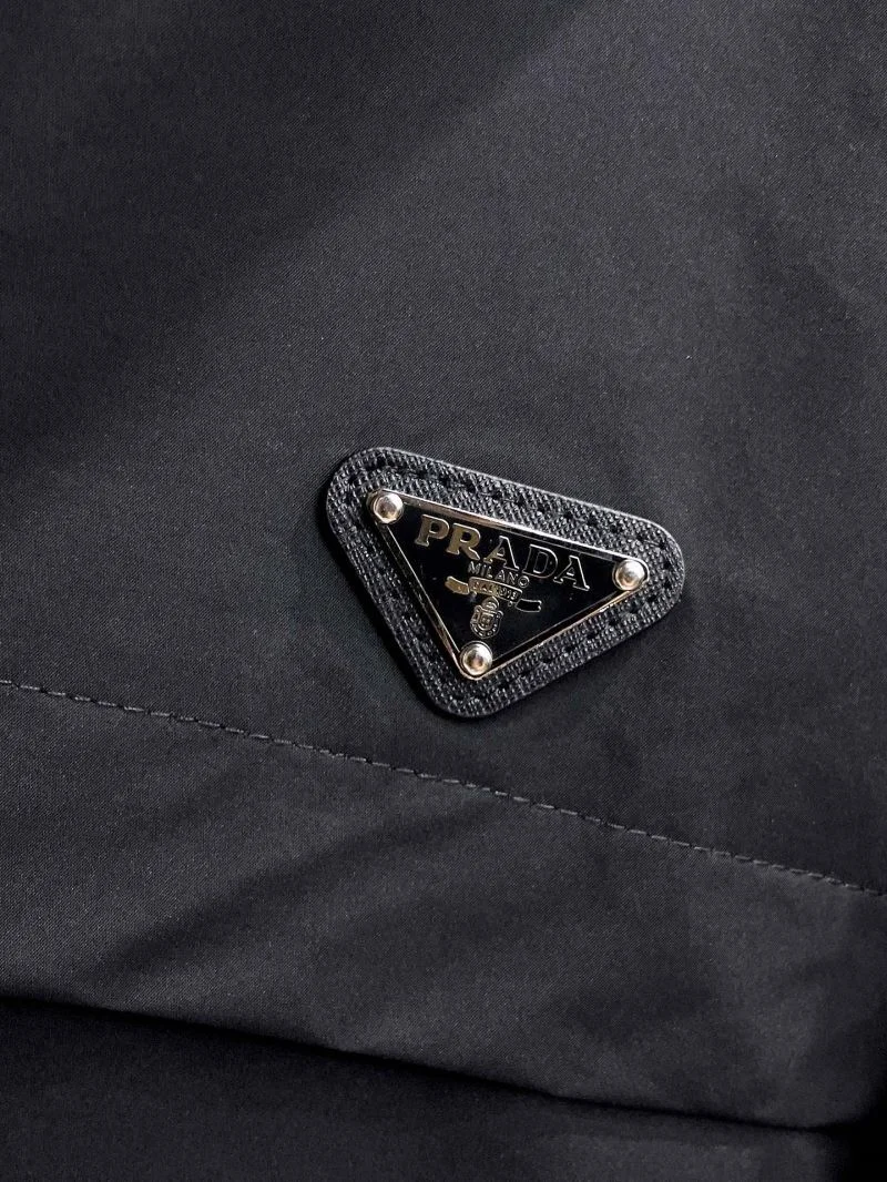 OnTrend Prada Outwear 168023