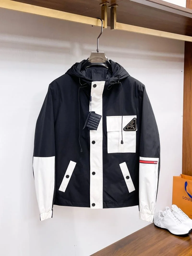 SmartChoice Prada Outwear 168024