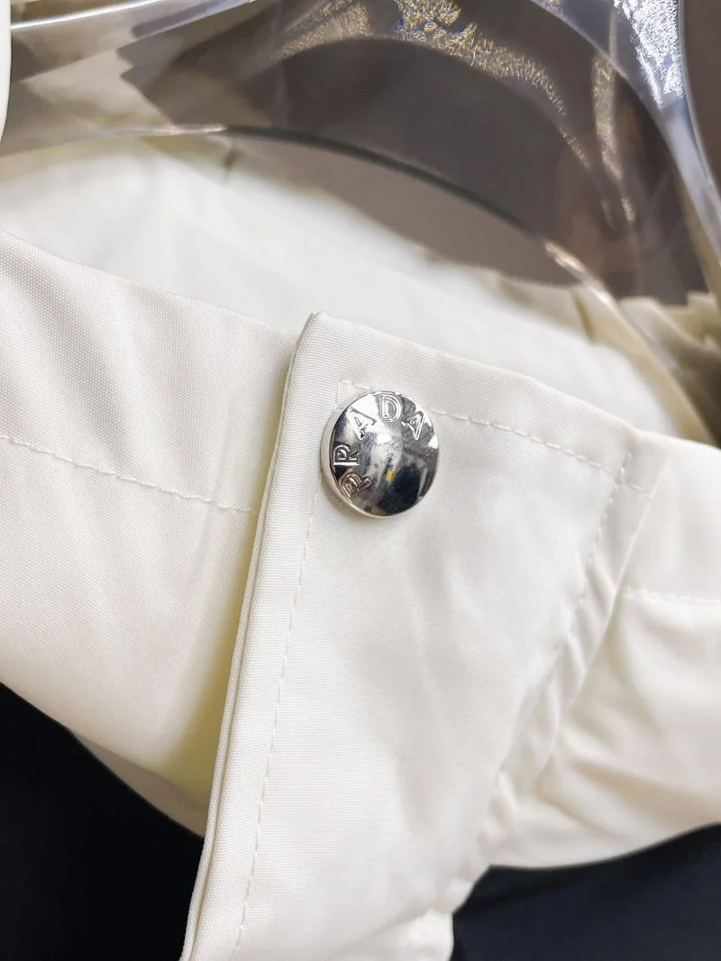 Minimalist Prada Outwear 168021