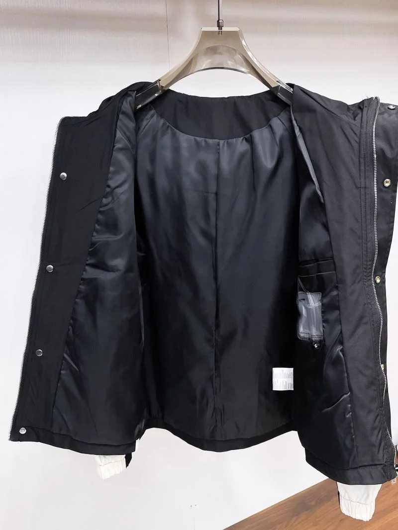 FlexibleFit Prada Outwear 168016