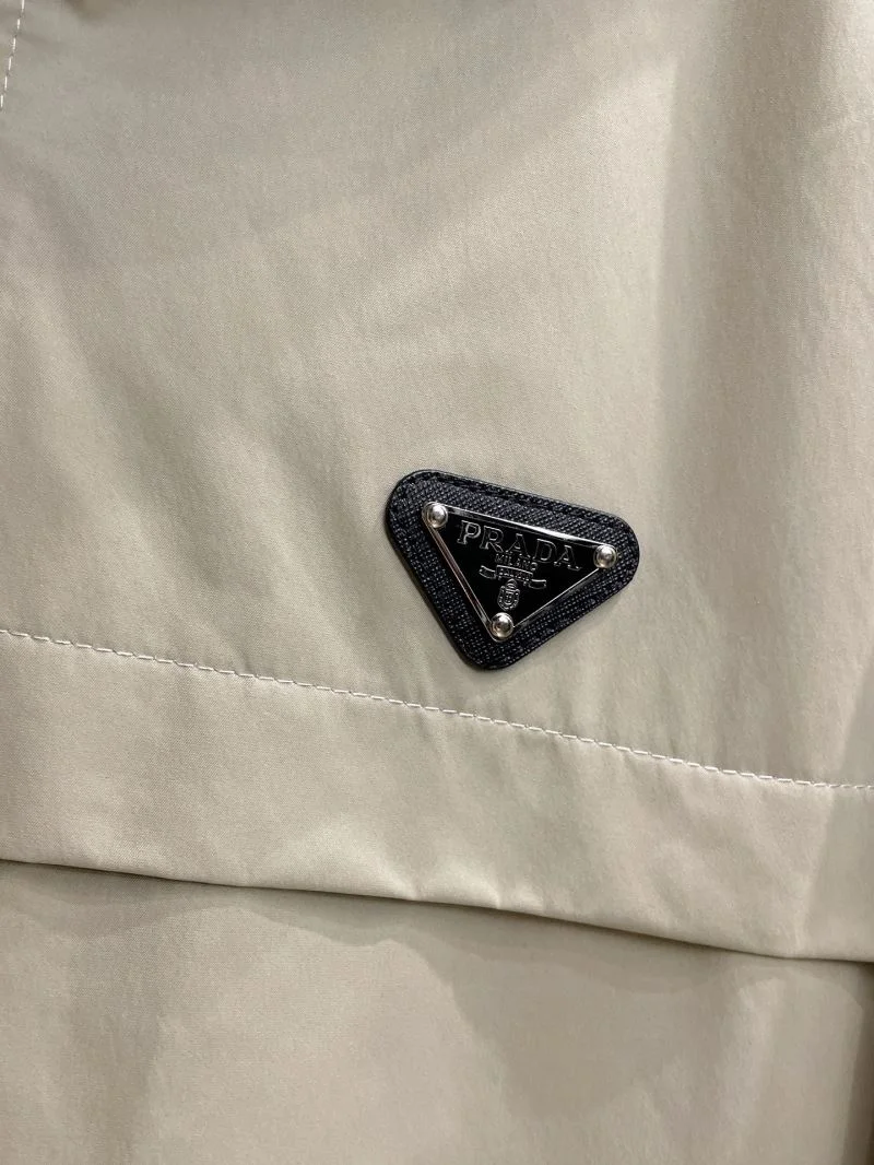 Youthful Prada Outwear 168056