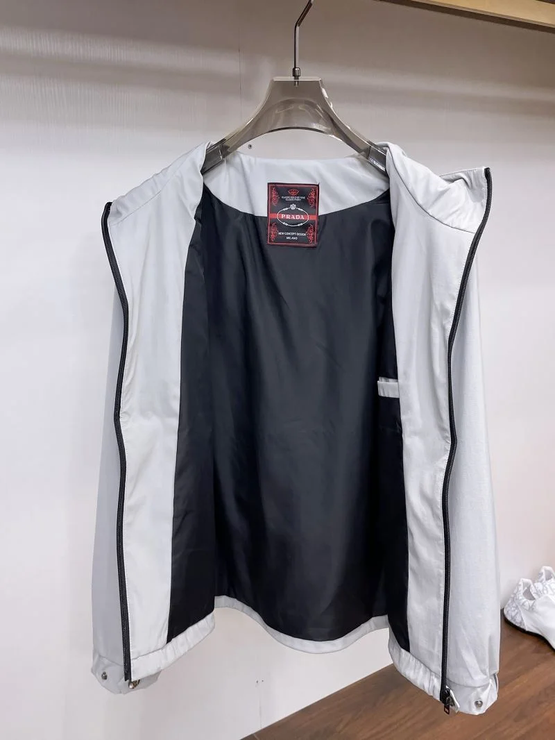 Prada Outwear Practical 168008