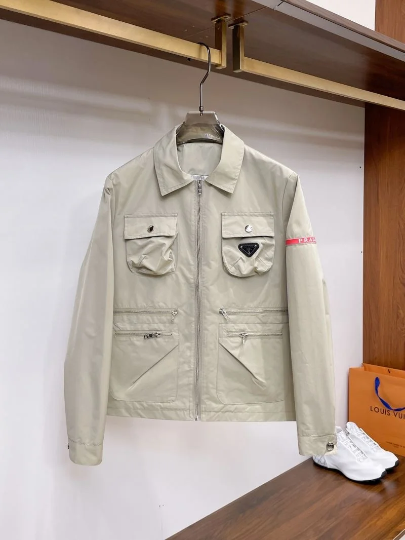 Prada Outwear Fashionable 168007