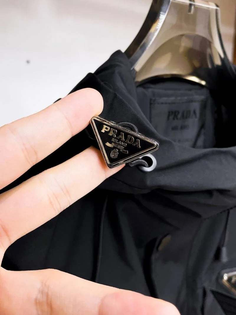 Prada Outwear Casual 168004