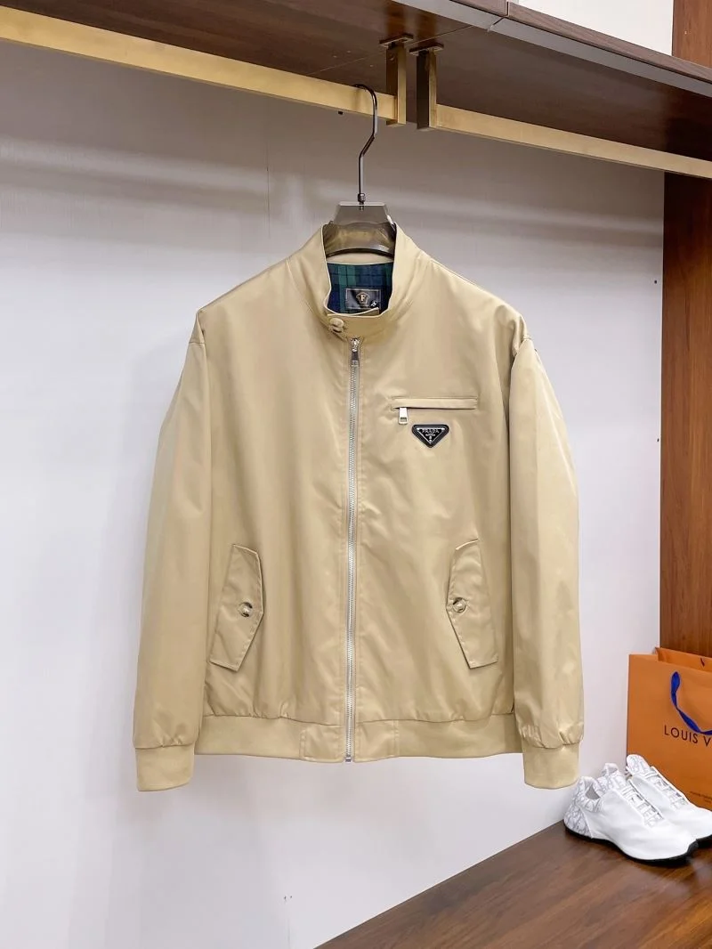 Prada Outwear Elegant 168022
