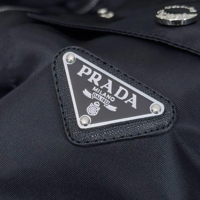 Modern Prada Outwear 168019