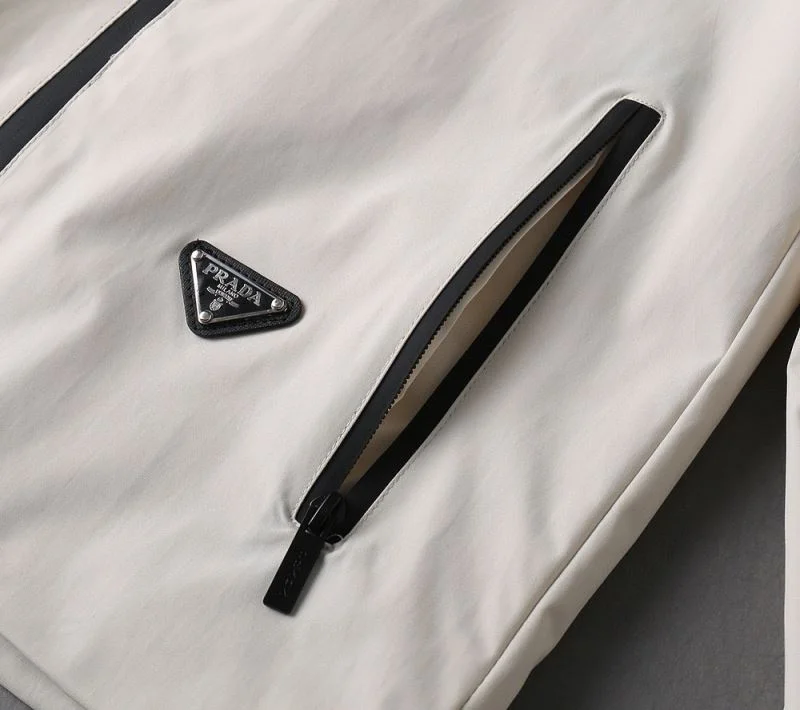 Classic Prada Outwear 168020