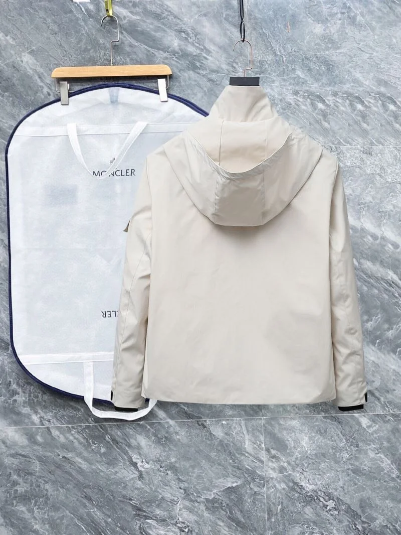 Classic Prada Outwear 168020