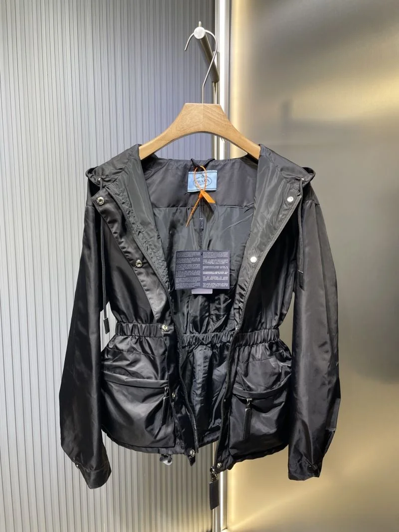 Soft Prada Outwear 168093