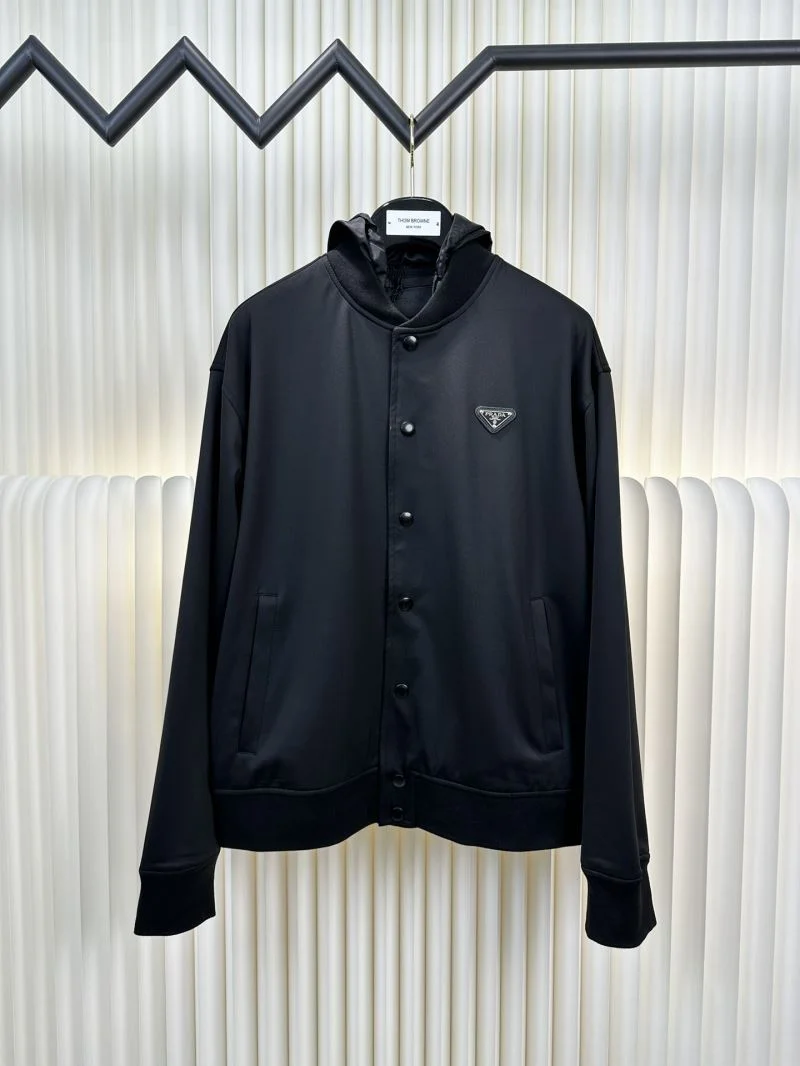 Efficient Prada Outwear 168040
