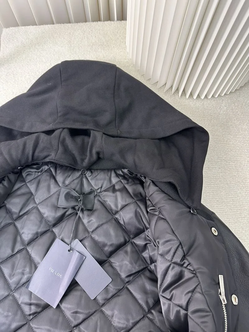 Prada Outwear Flexible 167462