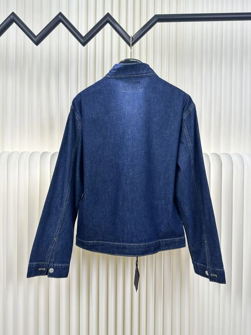 StreetReady Prada Outwear 167417