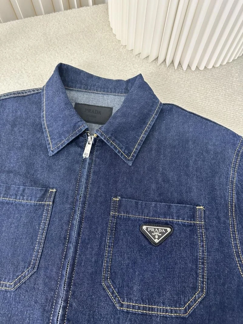StreetReady Prada Outwear 167417