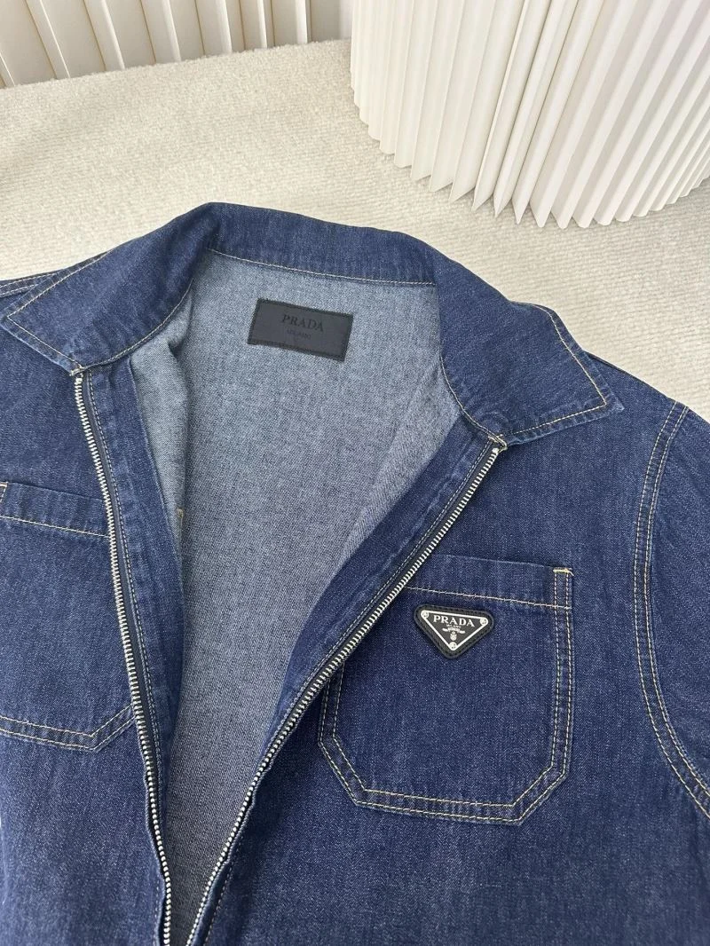 StreetReady Prada Outwear 167417