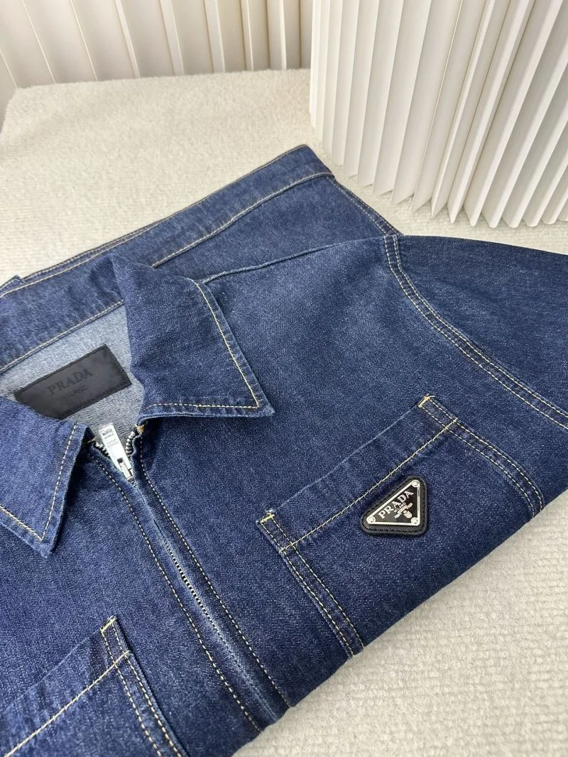 StreetReady Prada Outwear 167417
