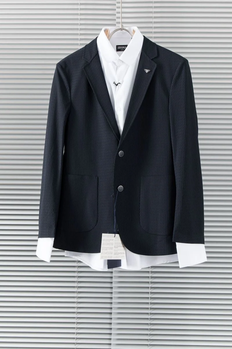 ModernLook Prada Outwear 167413