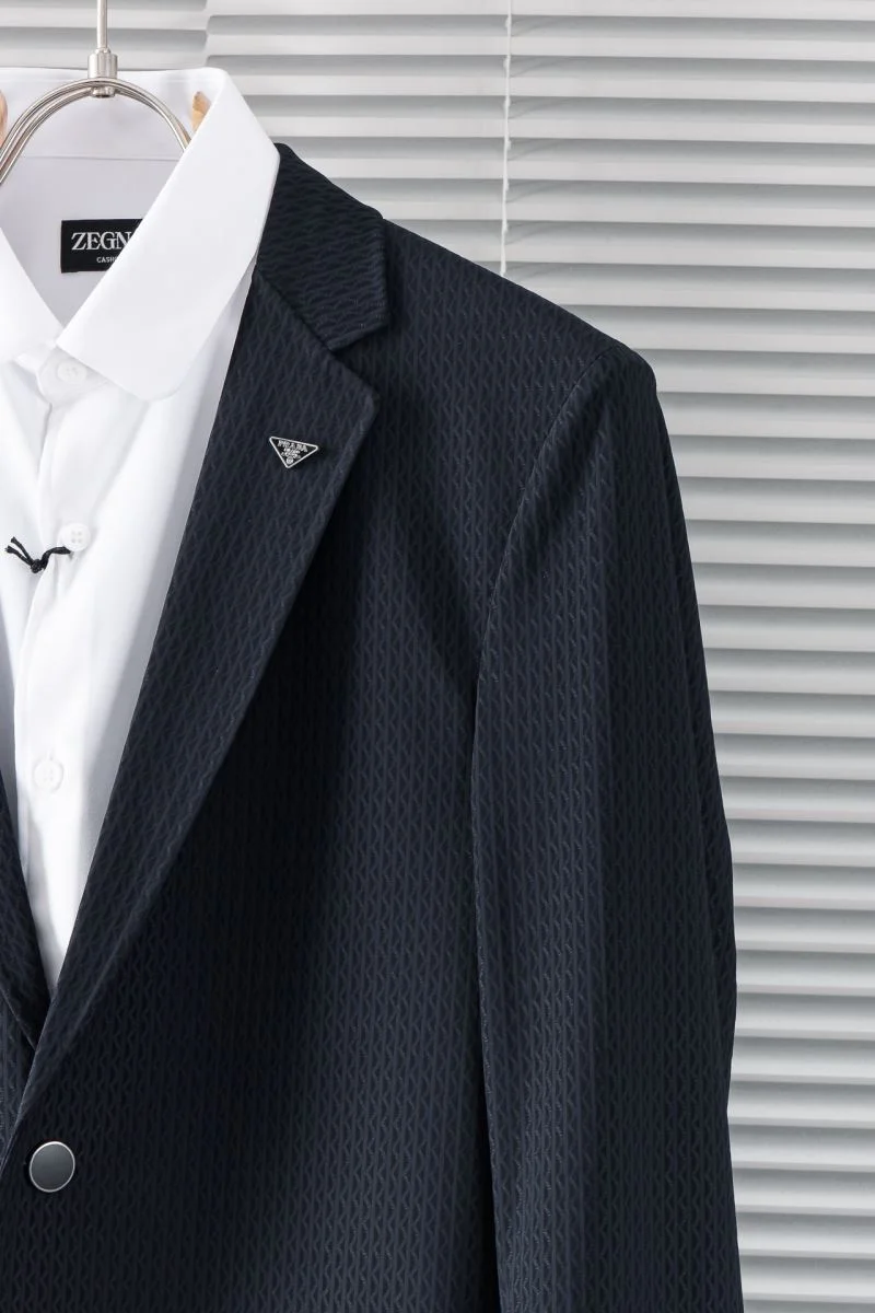 ModernLook Prada Outwear 167413