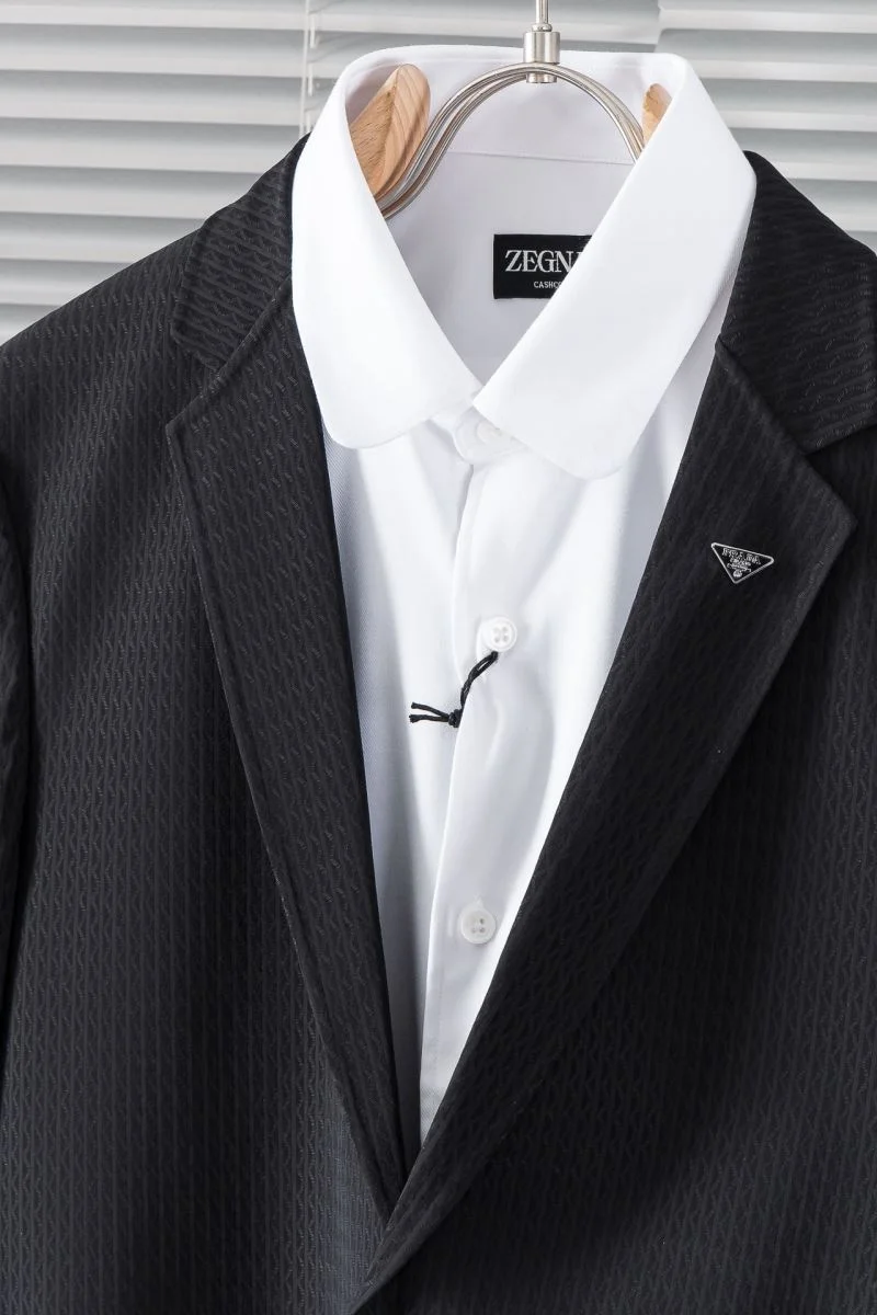 Prada Outwear Functional 167410