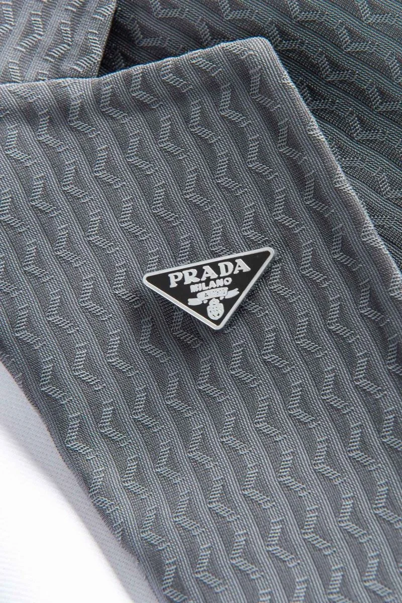 Efficient Prada Outwear 167407