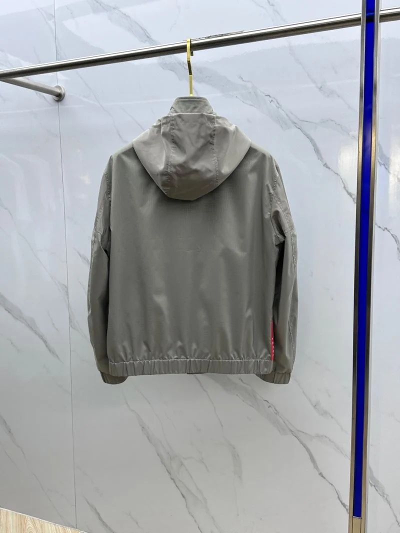 Minimalist Prada Outwear 167392