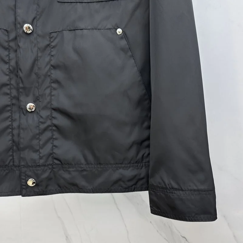 WrinkleFree Prada Outwear 167394