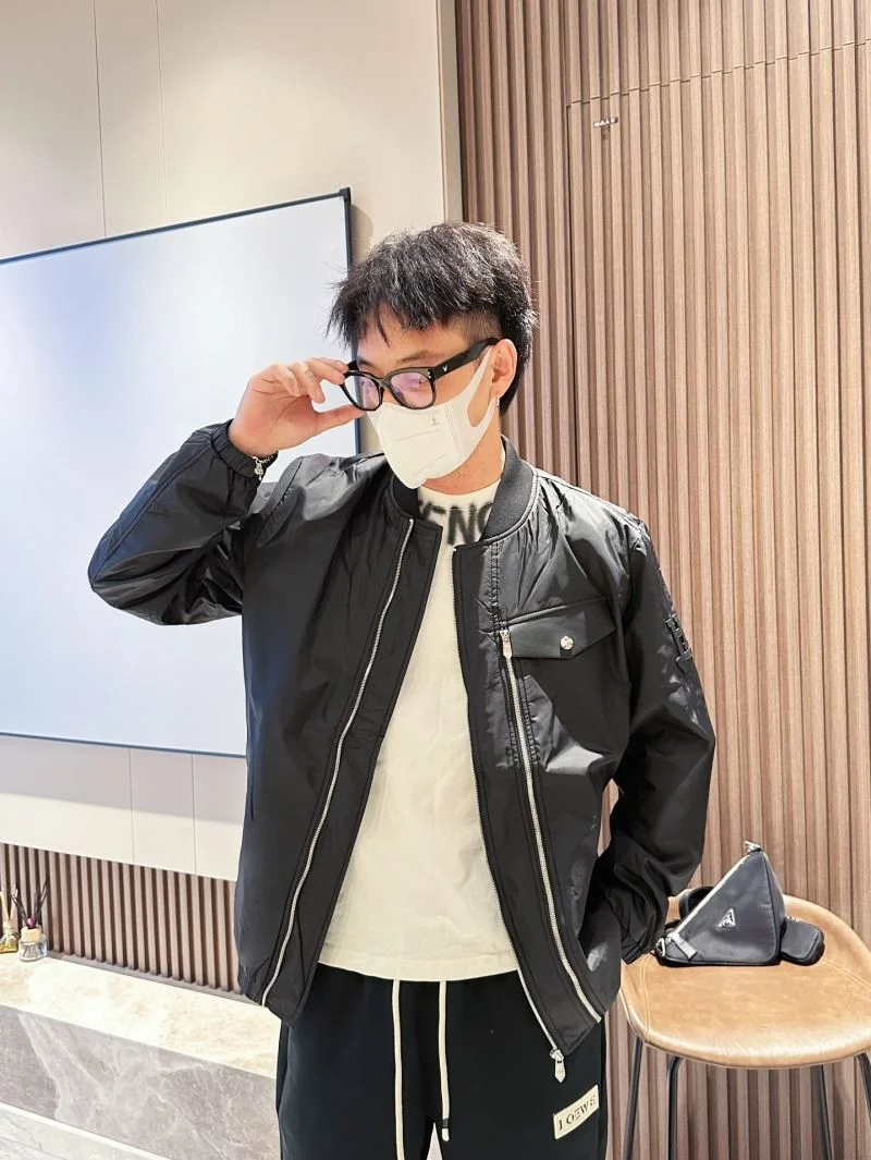 Prada Outwear Unisex 167387