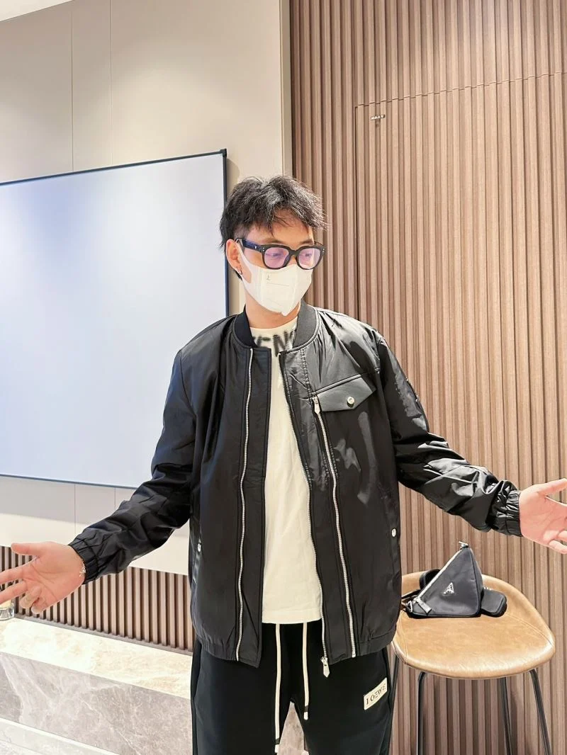 Prada Outwear Unisex 167387