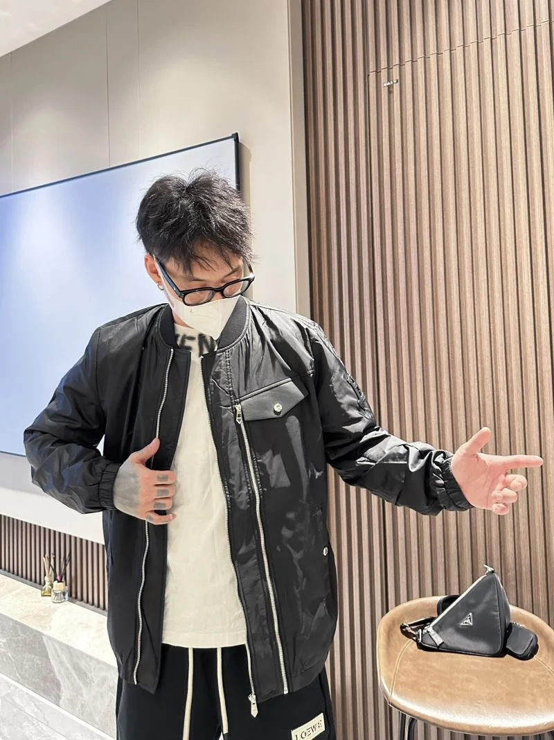 Prada Outwear Unisex 167387
