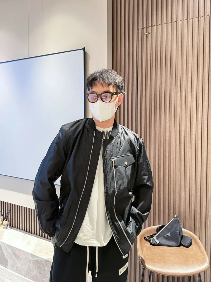 Prada Outwear Unisex 167387
